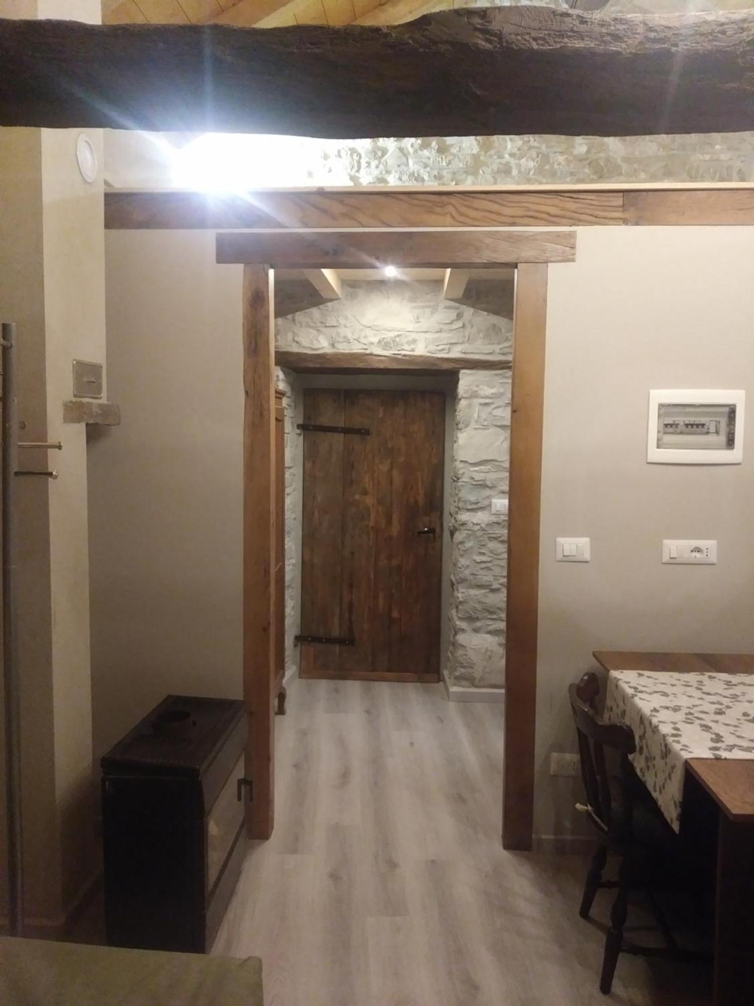 Segarati Relax La Romantica Rocca di Varsi Buitenkant foto